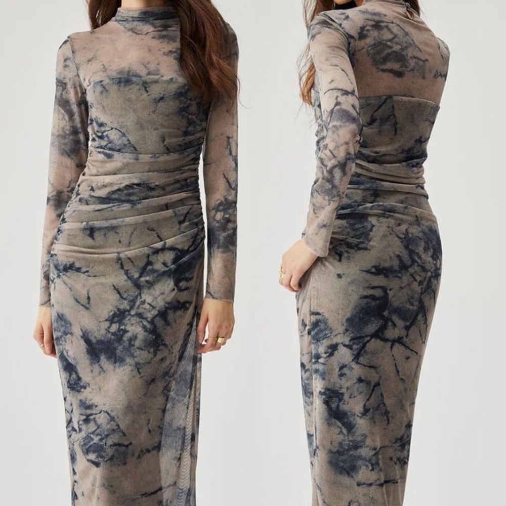 Mesh Floral Print Ruched Long Sleeve Midi Dress
